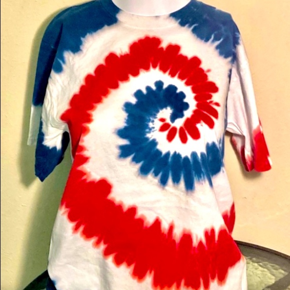 Custom Made Tye Dye Shirt Brand New Size XL